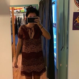 Multi shade (red) textured short sleeve Tobi dress